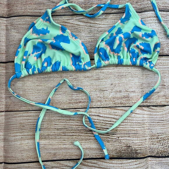 bikini top bundle - Picture 3 of 9